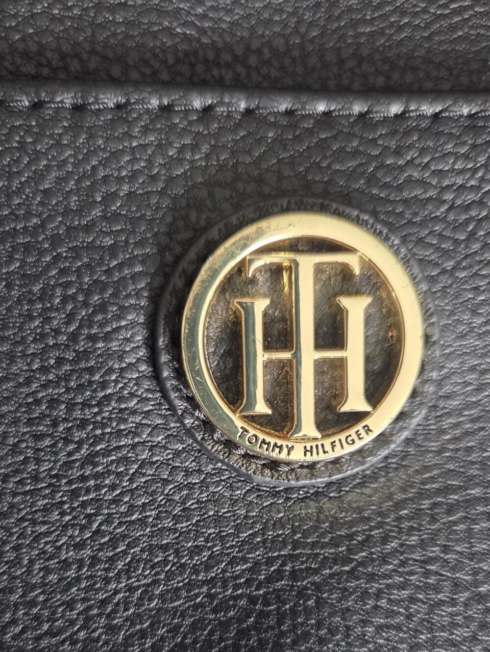 Tommy Hilfiger Black Pebbled Leather Messenger Bag with Logo